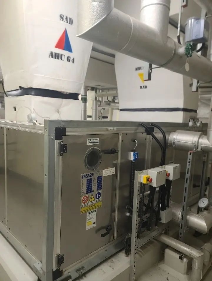 Air handling unit with ductwork and electric heater controls